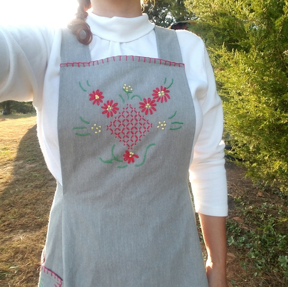 VTG Overall Dress Gray Floral Embroidered S M - Picture 1 of 12